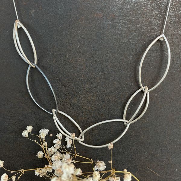 Collar grande Meravella